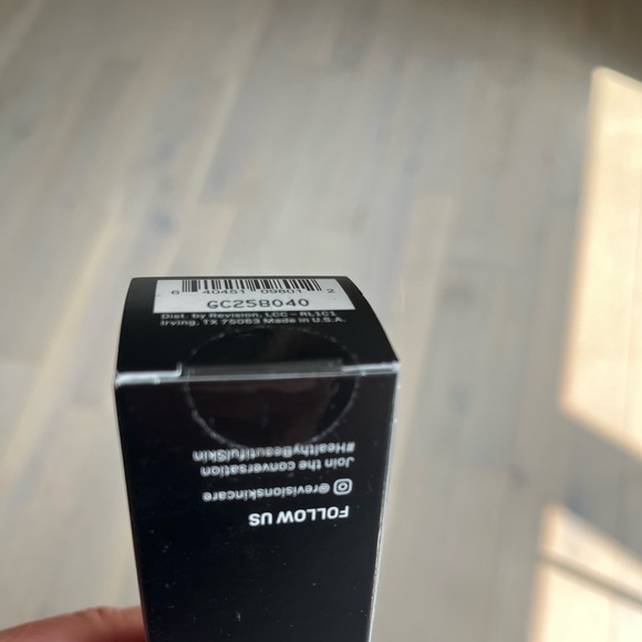 Revision Skincare Revox Line Relaxer 1 oz - Picture 4 of 4